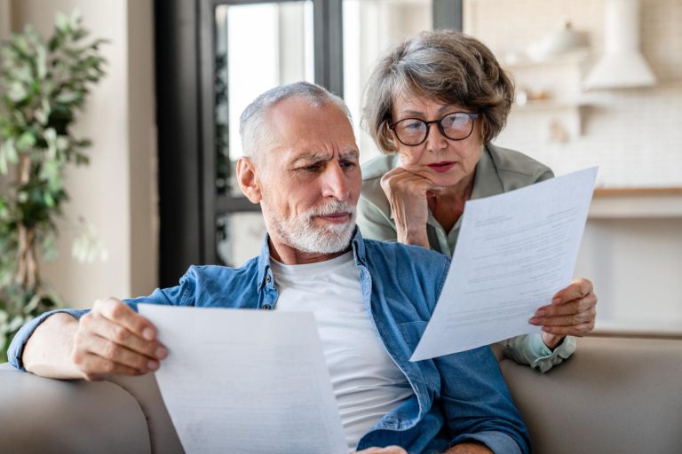 Medicare Advantage vs Supplement Plans: What Most Seniors Get Wrong